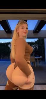 Who the pawg - Lindsay Capuano 1611552 › NameThatPorn.com