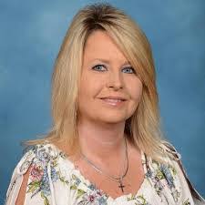 Kara Padgett's Instagram, Twitter & Facebook