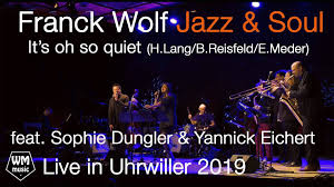 Bjork Oh So Quiet Live Wm Music It S Oh So Quiet Facebook