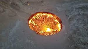 ‎ tɜrkmɛnɪˈstɑ:n ‏) أو تركمانيا (بالروسية: ØªØ±ÙƒÙ…Ø§Ù†Ø³ØªØ§Ù† Ø­ÙØ±Ø© Ø§Ù„Ø¬Ø­ÙŠÙ…