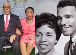 I just ended a call, saying ta-ta (out of nowhere). That will be my  standard phone call ending moving forward 📞