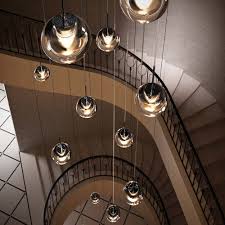 Licht Im Luftraum In 2020 Lampen Treppenhaus Treppenhaus Beleuchtung Anhanger Lampen