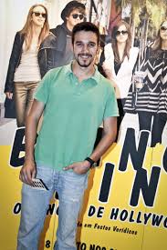 Jun 06, 2021 · diogo piçarra surge irreconhecível em novo projeto. Fotos Famosos Marcam Presenca Na Antestreia De Bling Ring O Gangue De Hollywood
