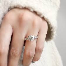 Round Diamond Engagement Ring With Side Stones Simple Classic Elegant Round Diamond Engagement Rings Engagement Rings Classic Engagement Rings