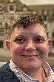 Julie Turnbaugh's Instagram, Twitter & Facebook