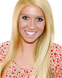 Kimberly Arnett's Instagram, Twitter & Facebook