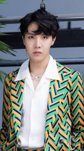 Naverxdispatch Bts Idol Mv Photoshoot 8 2018 J Hope Wallpaper Lockscreen Jhope Meninos Bts K Pop