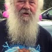 Bruce Lanham's Instagram, Twitter & Facebook