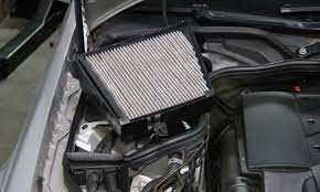 In order to remove the air filters you will need to remove the engine cover / air filter housing. W211 E Class Engine Compartment Cabin Air Filter Replacement On Demand Video Product Mercedessource Com