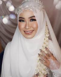 Mau coba d wedding kalian. 10 Ide Contoh Foto Akad Pernikahan Pose Perkawinan Gaun Pengantin