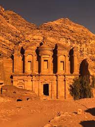 Des petits groupes de 5 à 15 personnes maximum ; Voyage Escalade En Jordanie