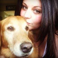 Jackie Lohman's Instagram, Twitter & Facebook