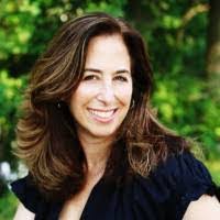 Gail Mathieson's Instagram, Twitter & Facebook