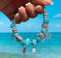 Sparkling Dolphin Charm Bracelet