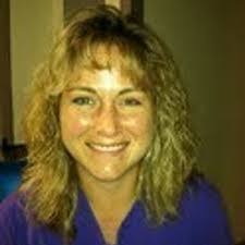 Jenny Bohn's Instagram, Twitter & Facebook