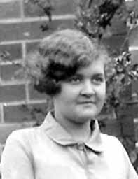 Dorothy Patricia Simmonds 1909–1996