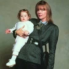 Baby Boom Diane Keaton The Grassy Road
