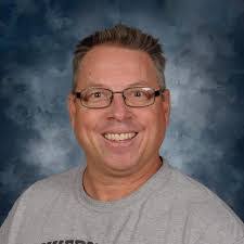 Scott Kolarik's Instagram, Twitter & Facebook