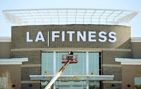 la fitness poised to open in b n