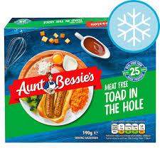 Historically, the dish has also been prepared using other meats, such as rump steak and lamb's kidney. Aunt Bessie S Vegetarian Toad In The Hole 190g Tesco Groceries