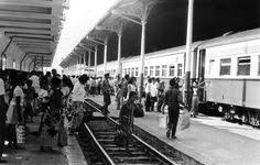 Terkeren 30 gambar kereta api kartun hitam putih 4 cara untuk menggambar kereta api wikihow download tatabahasa dewan on2313ee6ml0 d gambar kartun hitam. 46 Foto Lama Hitam Putih Stasiun Depo Dll Ideas Dutch East Indies East Indies Indonesian