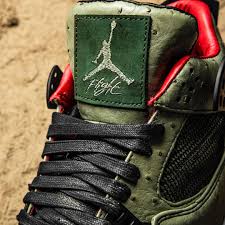 The travis scott cactus jack air jordan iv will release on june 9 via snkrs at 10 am est and other nike retailers. Theshoesurgeon Customized Travis Scott S Air Jordan 4 Cactus Jack Grailify
