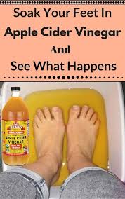 Soak Your Feet In Apple Cider Vinegar And This Is What Happens That Is Amazing Natural Cures Not Medicine Apple Cider Vinegar Apple Cider Cider
