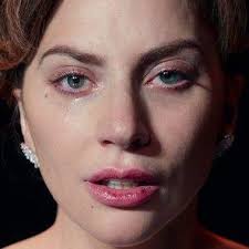 Cantora paraense faz tributo a Amy Winehouse em Show ao vivo no Margarida  Schivasappa