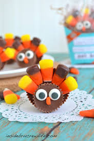 Thanksgiving treats perfect for gifting/parties. 8 Easy No Bake Thanksgiving Desserts Thegoodstuff
