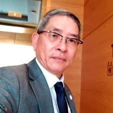 Harry Choi My name is Harry, studying Master in diplomacy in ANU for a year  now. I am an Australian citizen commuting between H