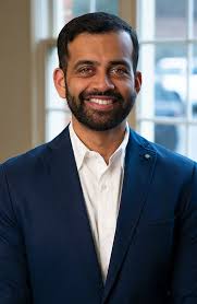 🥇 Meet the Pure Smiles Dentistry Team