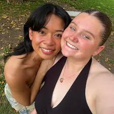 🐫🐚🌅🧡 @ceebree21