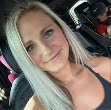 Who can take family photos in Kitty Hawk, Outer Banks, NC?