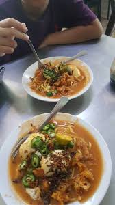1 kg mee kuning, dicelur. Seladang Perak Port Nak Makan Mee Rebus Rojak Legend Facebook