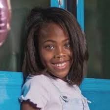 Kammy Smith's Instagram, Twitter & Facebook