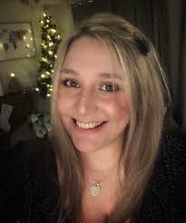 Aleasha Robinson's Instagram, Twitter & Facebook