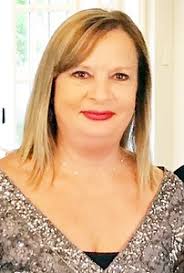 Veronica Abbott's Instagram, Twitter & Facebook