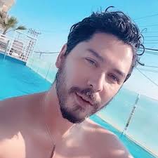 Alesito (@alesitogordito)