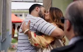 Belo revela como foi beijar Viviane Araujo em Três Graças: 'Muito, muito bonito'
