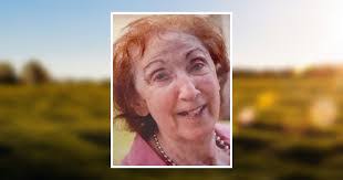 Gloria Ferrara's Instagram, Twitter & Facebook