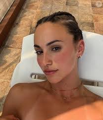 Eva Gallardo's Instagram, Twitter & Facebook