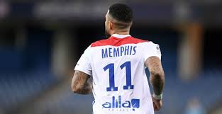 This means the average man. Waarom Virgil Van Dijk En Memphis Depay Alleen Met Voornaam Op Het Shirt Spelen Voetbalprimeur Nl