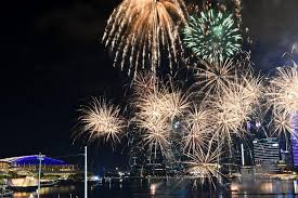 Фестиваль проводится на плавучем стадионе в марина бэй и. River Hongbao 2019 Chinese New Year S Eve Excursion