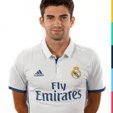 His birth sign is aries and his life path number is 6. Enzo Fernandez Clothes Outfits Brands Style And Looks Spotern