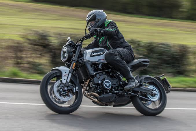 2022 Moto Morini Seiemmezzo 6.5 SCR & STR Review | First impressions ride |  Visordown