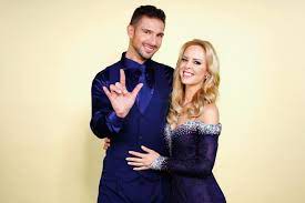 Hat kampfsportler benjamin piwko bei all den terminen noch zeit für seine frau veronica? Let S Dance Dramatische Vorwurfe Gegen Benjamin Piwko