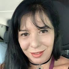 Maria Mares's Instagram, Twitter & Facebook