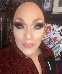 Egghead photo shoot today! #nofilter (for now;) Photographer @johngramphotos