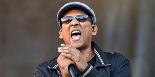 Der international erfolgreiche produzent und dj machte sich zunächst als remixer einen namen und. Xavier Naidoo The Dsds Jury Explains Why You Always Have To Wear Sunglasses