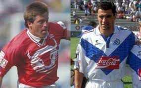 El futbolista culmina su contrato en junio del año 2021. America Vs Pumas Hace 23 Anos Michel Vencio Al Piojo Herrera Mediotiempo